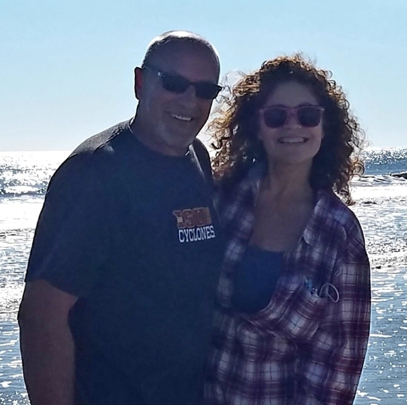 Meet your Posher, Lisa - Picture 1 of 1